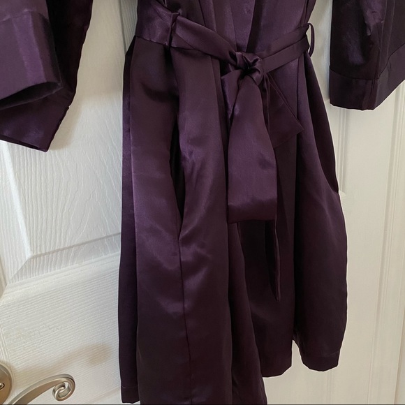 Vintage Silk and Satin 2pc Set - Picture 3 of 8